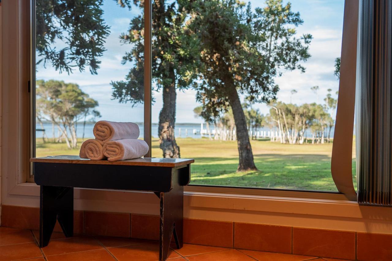 Waterfront Retreat At Wattle Point Villa Forge Creek Exterior foto
